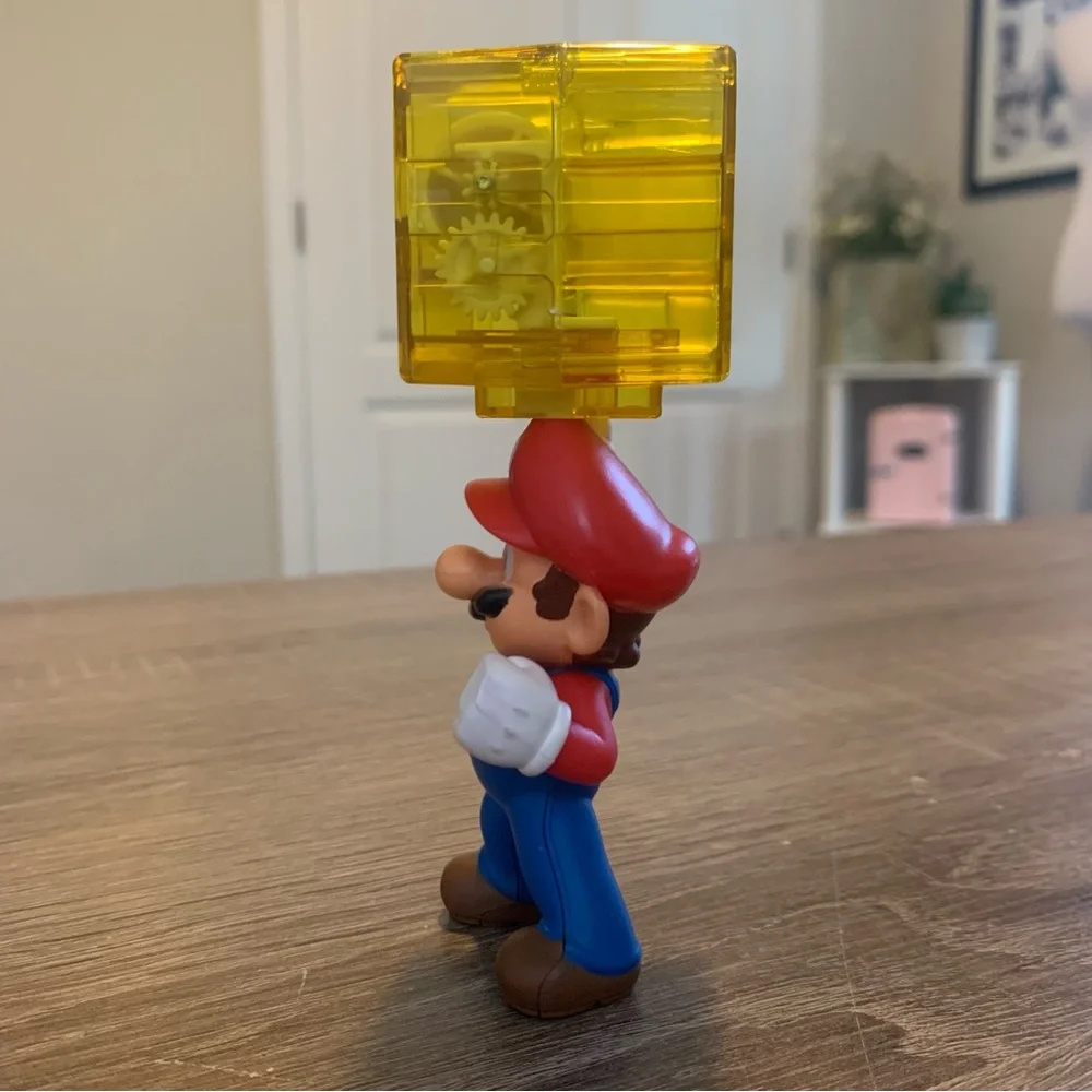 Nintendo Mario for McDonalds Interactive Happy Meal Toy from 2018 - Picture 4 of 8